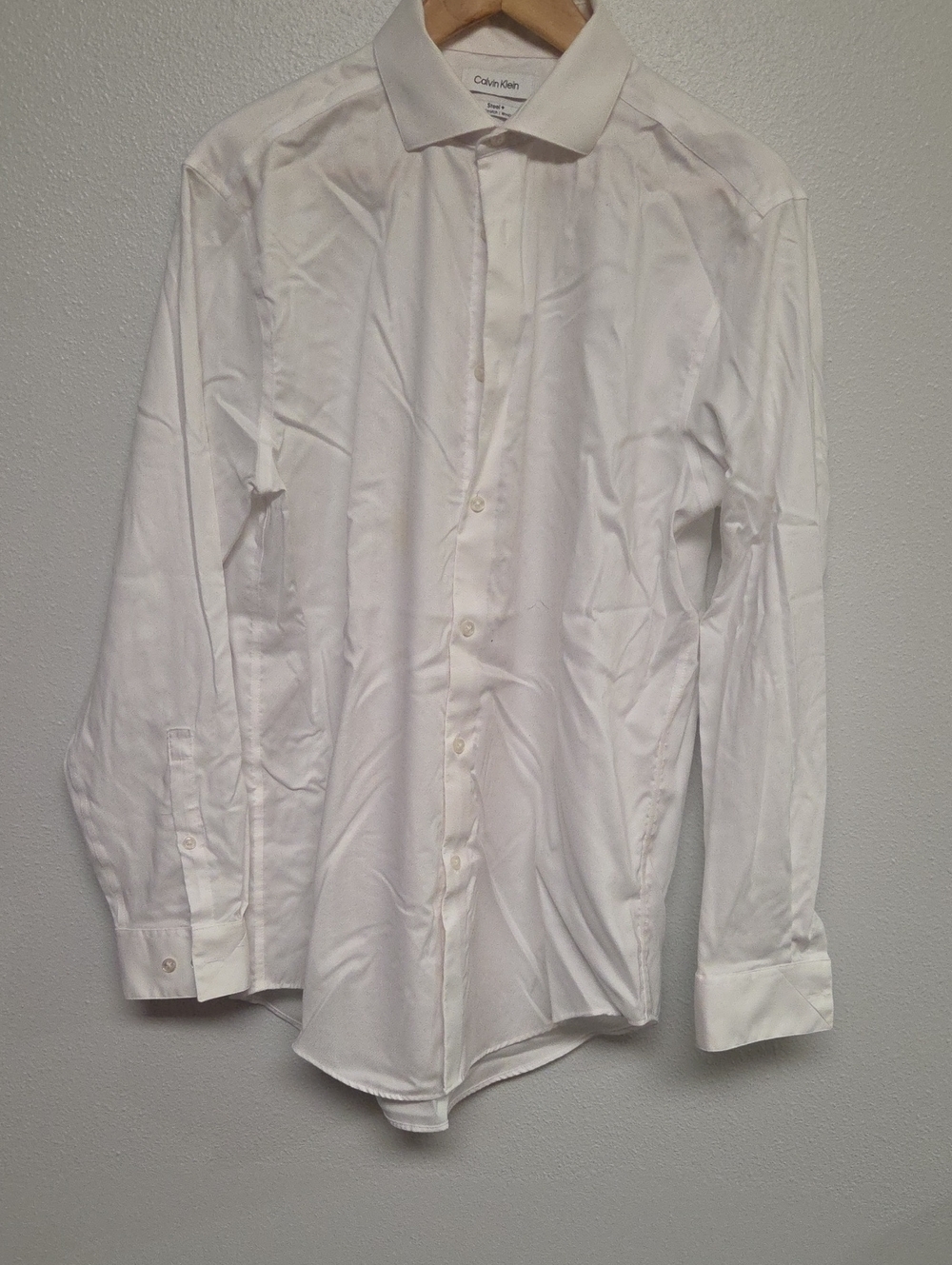 Calvin Klein Men’s White Long-Sleeve Dress Shirt - Point Collar